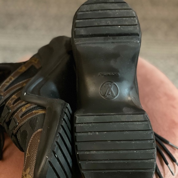 Louis Vuitton Archlight Sneaker - Picture 1 of 6